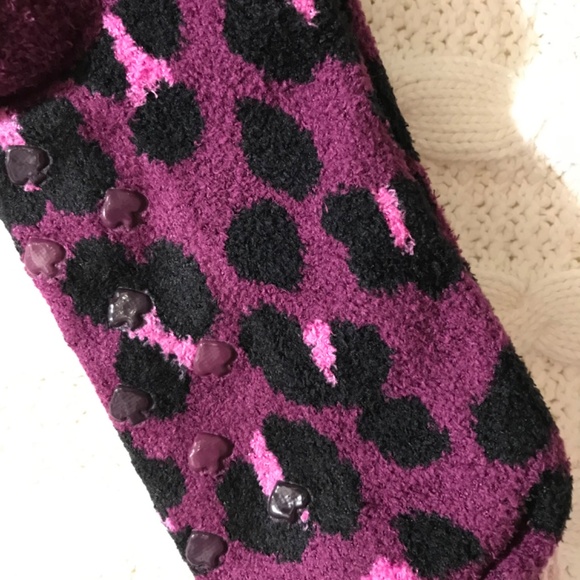 NWT Kate Spade Non-Slip Fuzzy Socks x 2 - Picture 3 of 5